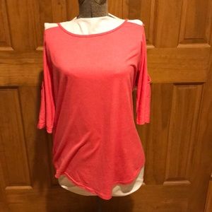 NWT Mooncclour L Cold Shoulder Shirt Blouse pink